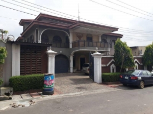 Image 1 Title