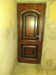 Image 1 Title