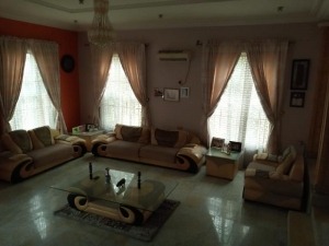 Image 1 Title