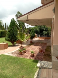 Image 1 Title
