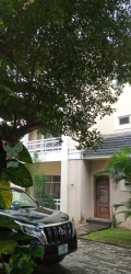Image 1 Title