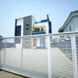 Image 1 Title