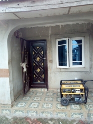Image 1 Title