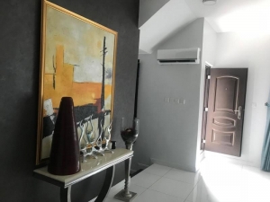 Image 1 Title