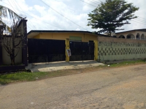 Commercial Bungalow 5 bedroom Office Space for Rent Ibadan Oyo Vetra  Property