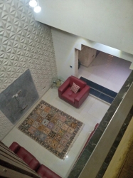 Image 1 Title