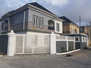 Image 1 Title