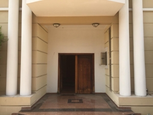 Image 1 Title