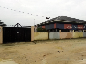 Image 1 Title