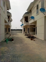 Image 1 Title