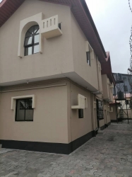 5 Bedroom Semi Detached Duplex With 2 Bedroom Flat Bq For Office Used Only. 7 bedroom Office Space for Rent Lekki Lagos Vetra  Property
