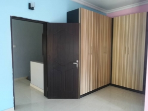 Image 1 Title