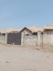 4 Units Of 2 Bedroom Bungalow With A Room Service Quarter Eachat Federal Housing, Lugbe 2 bedroom Flat for Sale Lugbe Abuja Vetra  Property
