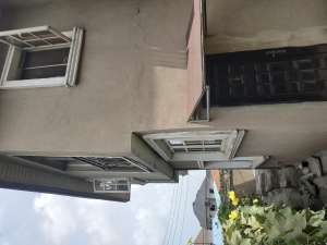 Image 1 Title