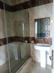 Image 1 Title