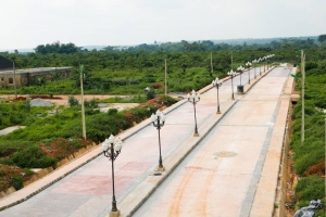 Image 1 Title
