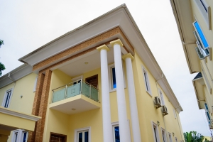 Image 1 Title
