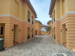 Image 1 Title