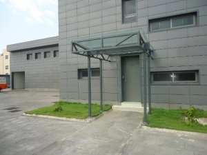 Image 1 Title