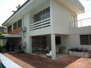 Image 1 Title