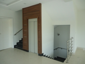 Image 1 Title