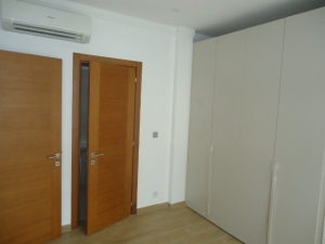 Image 1 Title