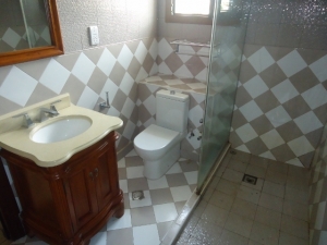 Image 1 Title