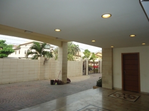 Image 1 Title