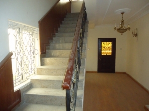 Image 1 Title