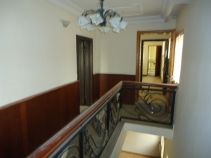 Image 1 Title