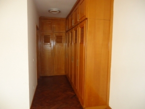 Image 1 Title