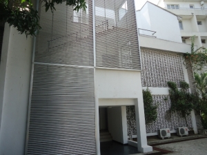 Image 1 Title