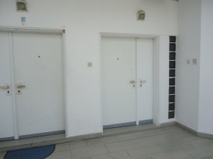 Image 1 Title