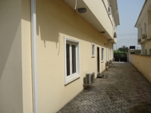 Image 1 Title