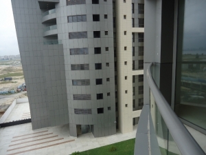 Image 1 Title