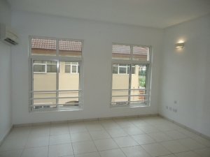 Image 1 Title