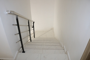 Image 1 Title