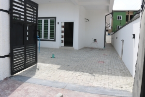 Image 1 Title