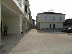 Image 1 Title