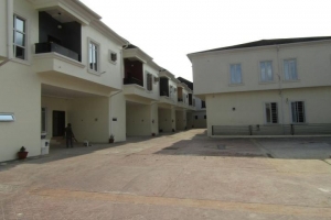 Image 1 Title