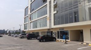 Image 1 Title