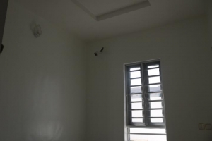 Image 1 Title