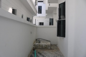 Image 1 Title