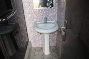 Image 1 Title