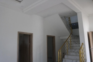 Image 1 Title