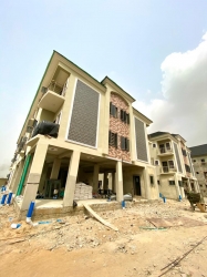  Lovely 3 Bedroom Apartment;  Flat for Sale Lekki Lagos Vetra  Property