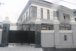 Image 1 Title