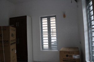 Image 1 Title