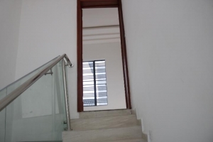 Image 1 Title