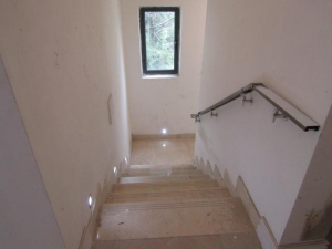 Image 1 Title